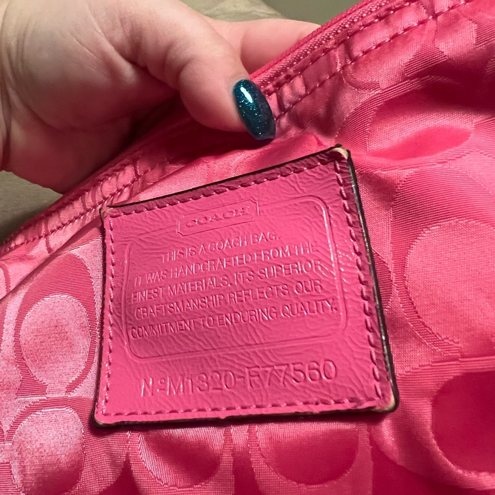 Brand new Coach pink bigger bag - Picture 9 of 9